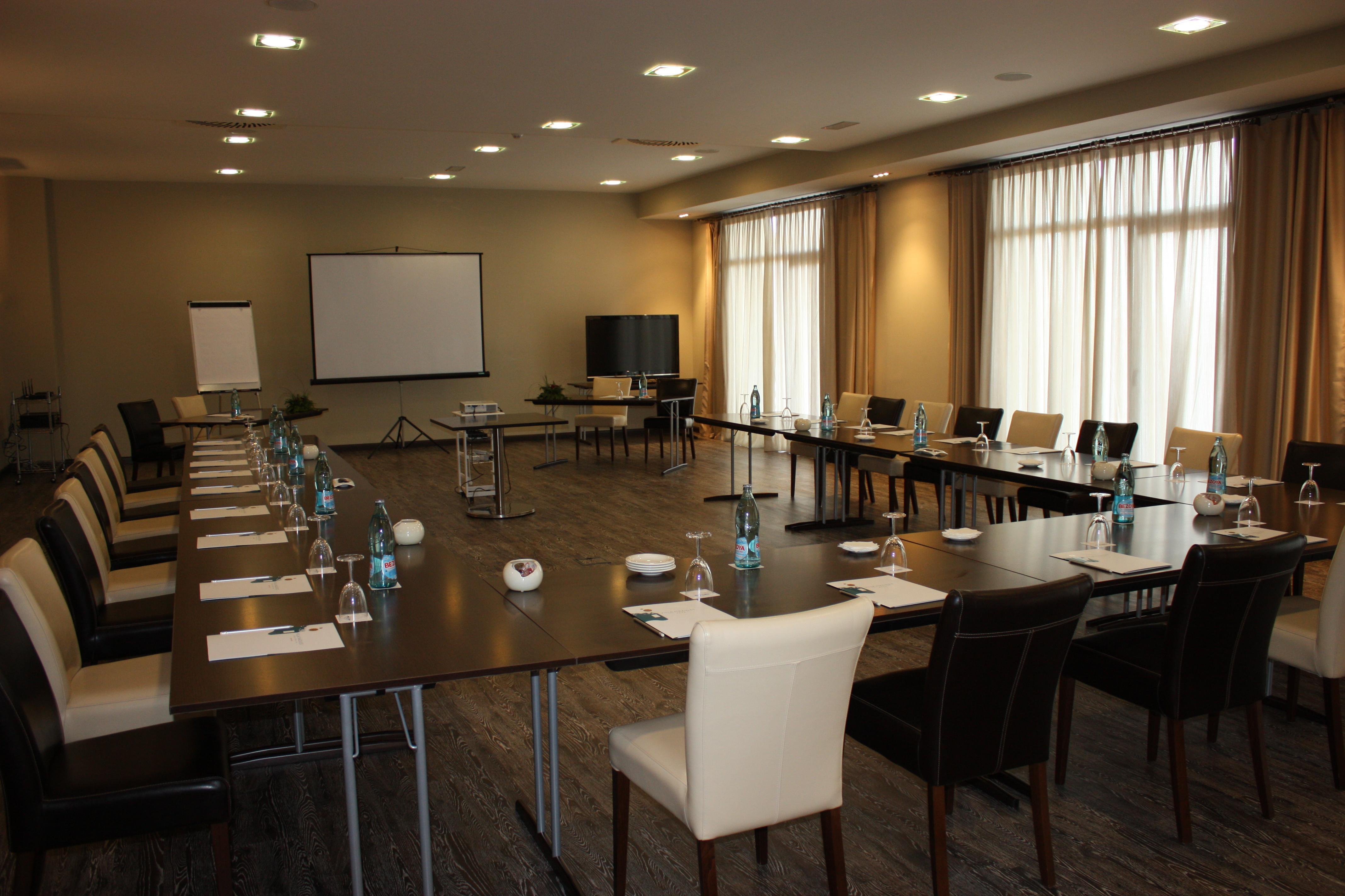 Hotel Spa Villa Nazules Chueca Luaran gambar