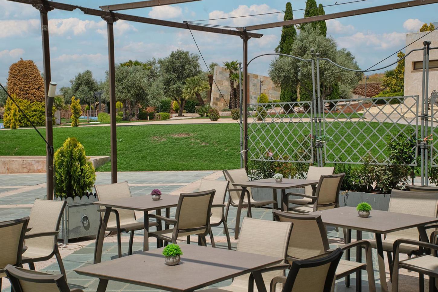 Hotel Spa Villa Nazules Chueca Luaran gambar