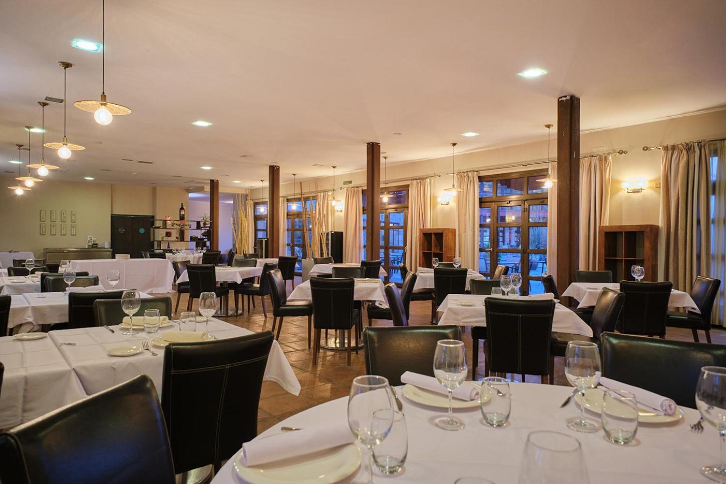 Hotel Spa Villa Nazules Chueca Luaran gambar