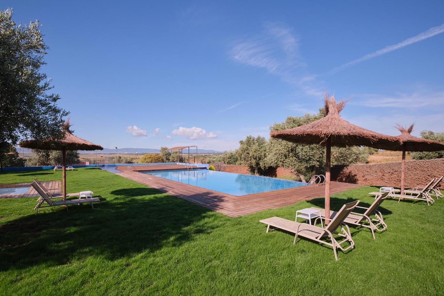 Hotel Spa Villa Nazules Chueca Luaran gambar