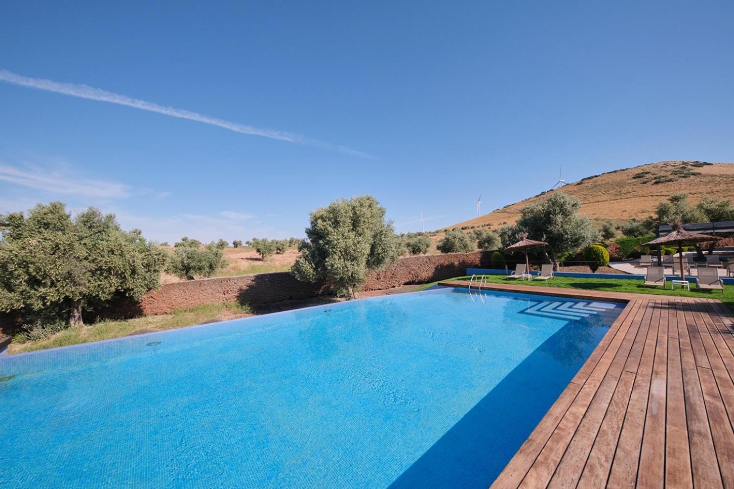 Hotel Spa Villa Nazules Chueca Luaran gambar