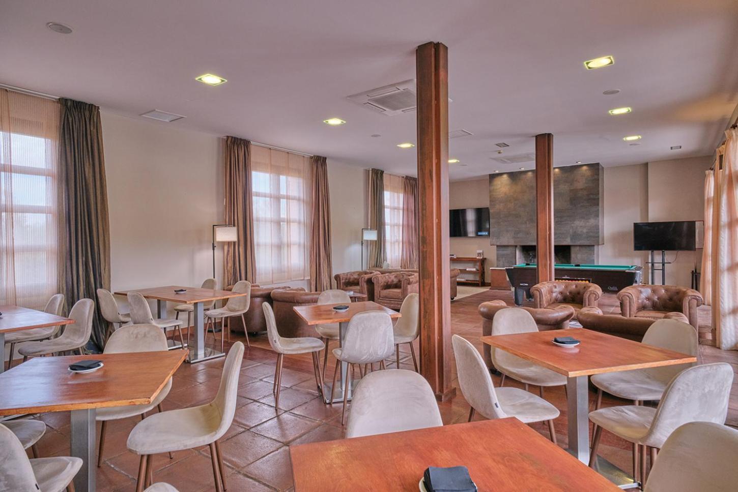 Hotel Spa Villa Nazules Chueca Luaran gambar