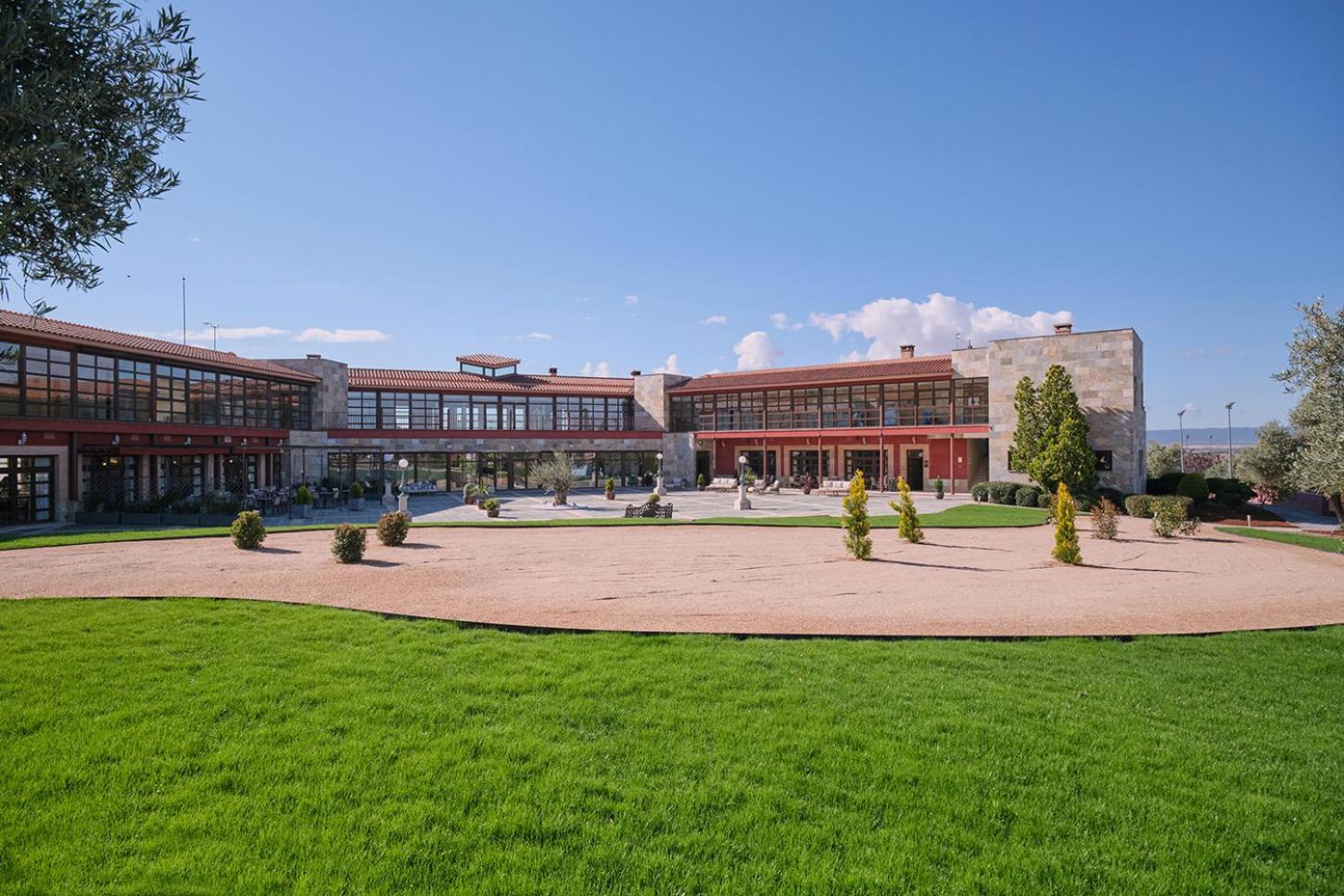 Hotel Spa Villa Nazules Chueca Luaran gambar